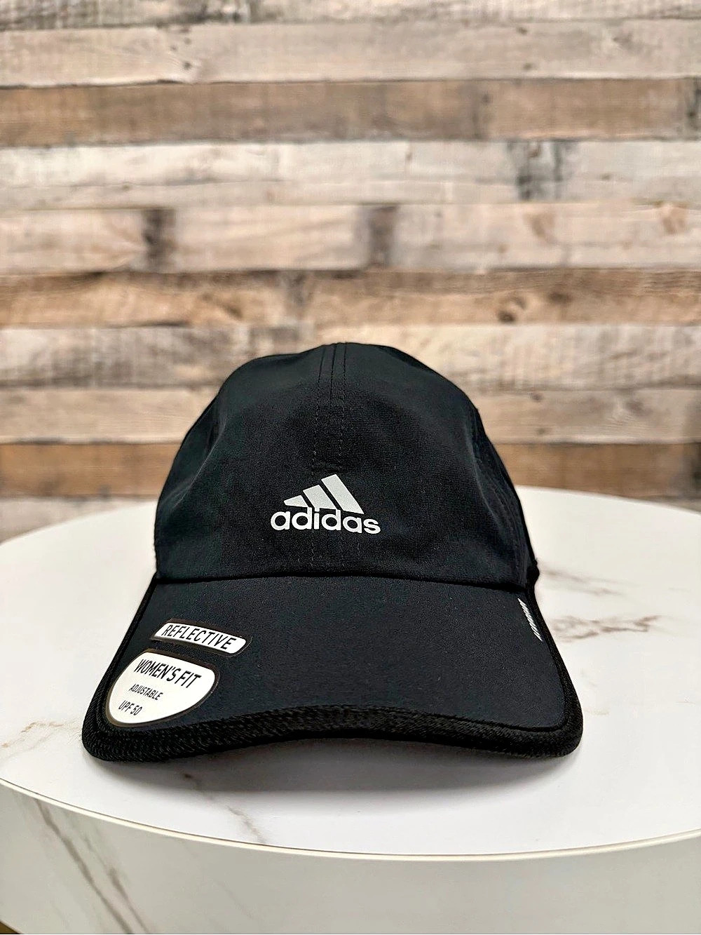 Adidas NWT black reflective aeroready baseball hat women’s fit